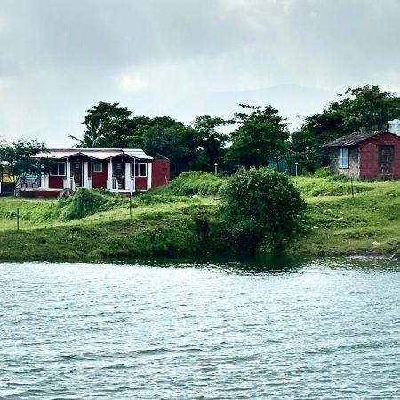 Hotel Mauli Agro Farm Dam View Resort サーターラー エクステリア 写真