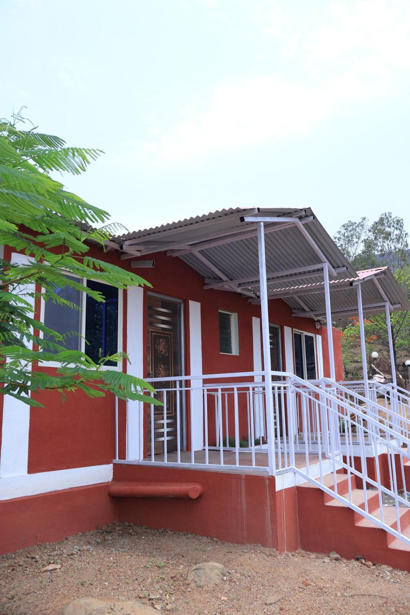 Hotel Mauli Agro Farm Dam View Resort サーターラー エクステリア 写真